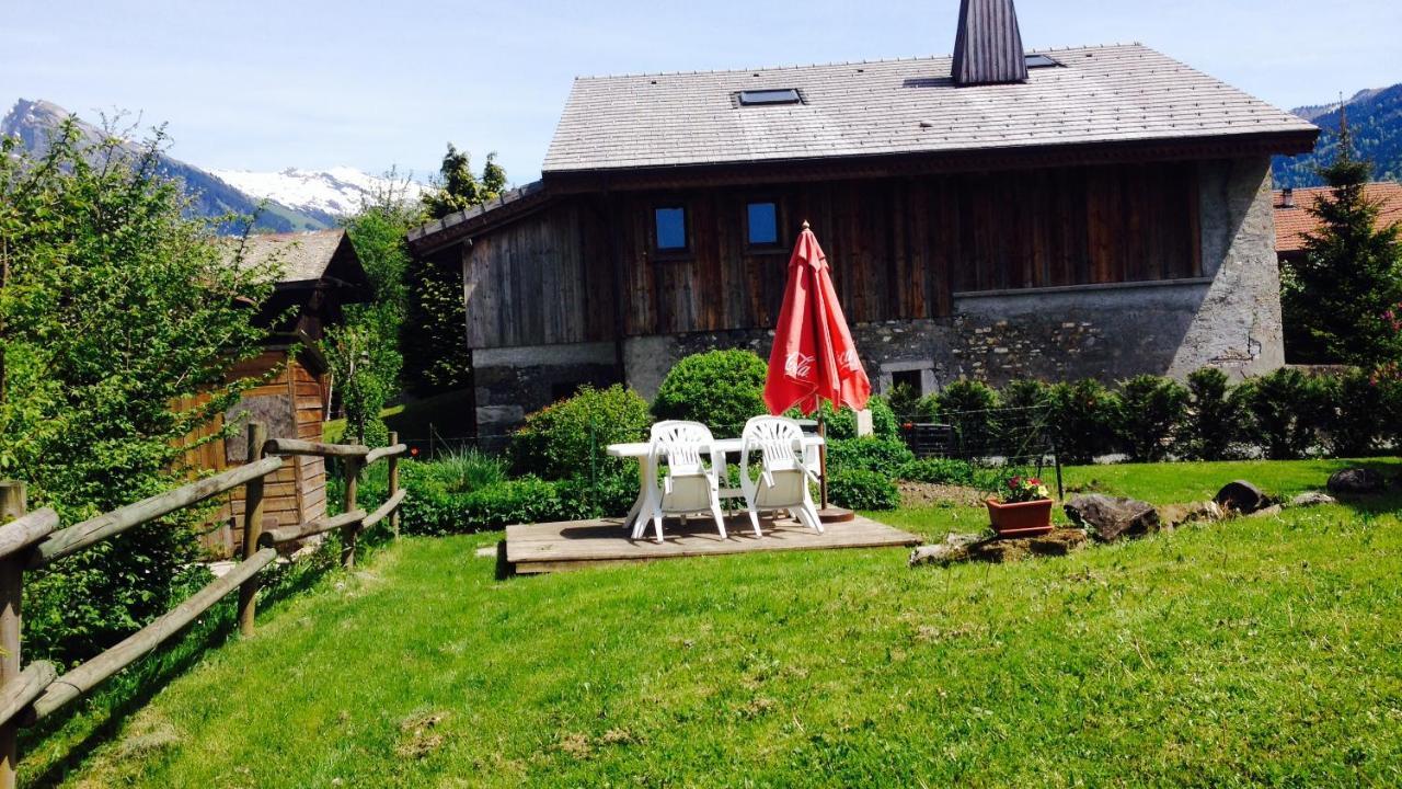 Grenier Savoyard Villa Verchaix Exterior foto